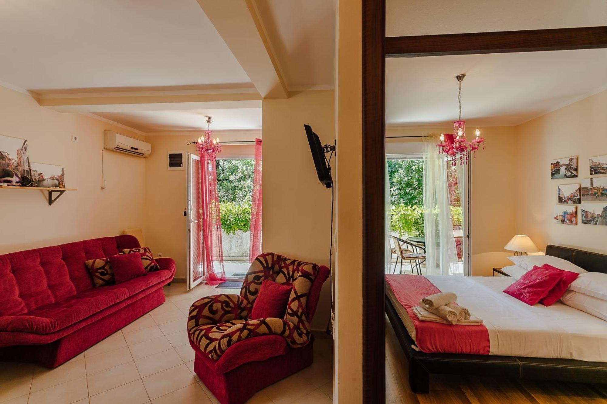 Poolside Apartments Miljan I Ranko Herceg Novi Chambre photo