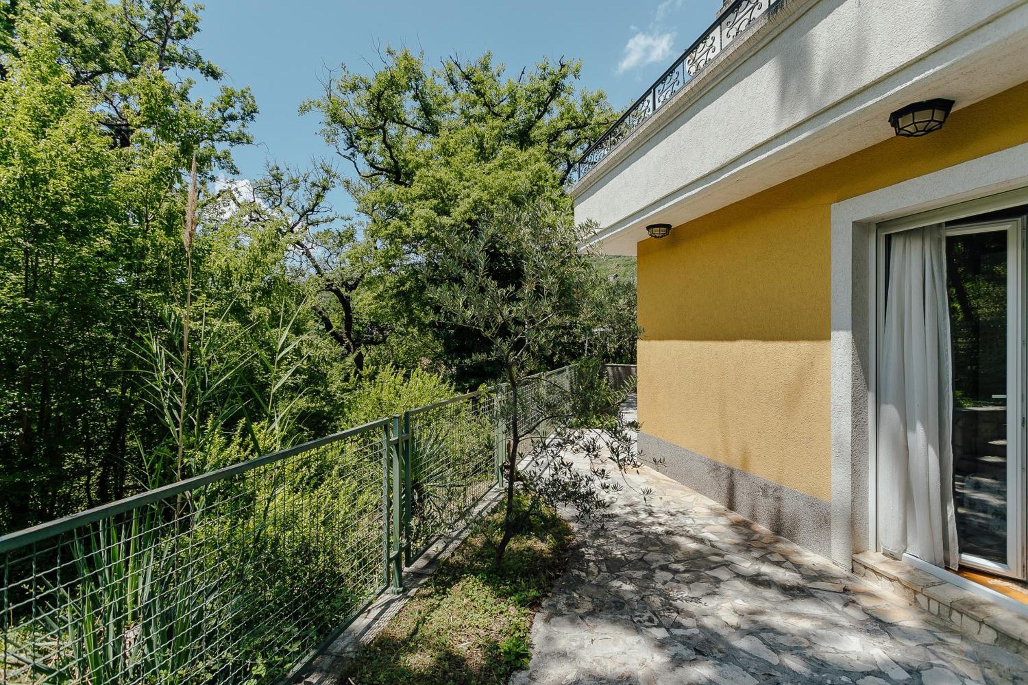 Poolside Apartments Miljan I Ranko Herceg Novi Chambre photo